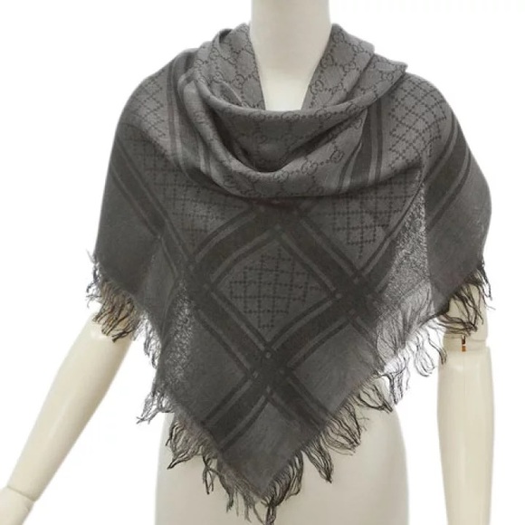 ๐๐ฏ% Auth GUCCI GG Supreme Scarf Black/Grey Wool/Silk - Picture 4 of 8